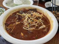 -胡子饮食店
