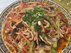 -乡土特色.冷锅鱼.牦牛肉汤锅