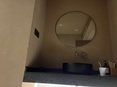 -灸春堂·艾灸·痛症·整脊连锁(之江银泰店)