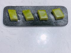 椰香千层糕-美奈小馆·越南料理(中航城君尚购物中心店)