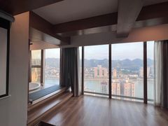 -闲隅江景艺术酒店(解放碑洪崖洞总店)