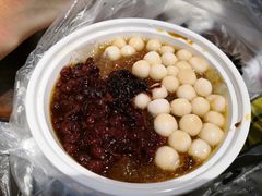 -爆炸头阿姨小四川正宗川味小吃(无任何分店)
