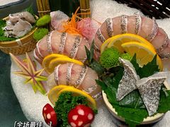 -鼎泰亨·海鲜牛肉餐厅(滨江店)