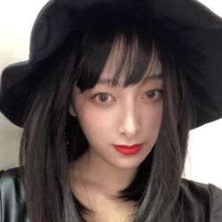 -时尚殿堂明星门店