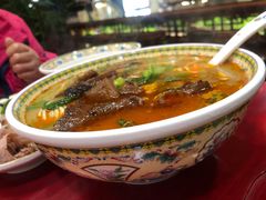 红烧牛三宝面-金杨拉面王小吃面馆·牛三宝面·红烧牛肉粉