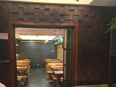 -万记麻辣烫国展总店