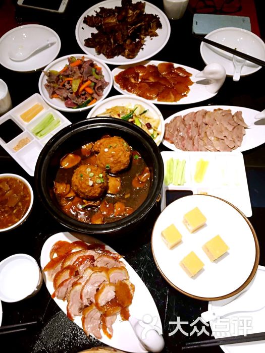 皇城根风味主题餐厅(凯德mall店)的点评