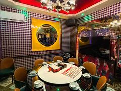 -路边边.炒菜烧烤.音乐餐厅(良乡长虹店)