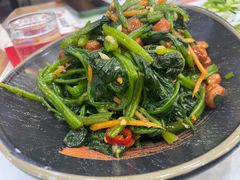 -东北酱骨饺子铁锅炖(万达总店)