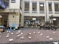 -王府井奥莱临潼小镇(临潼店)
