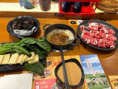 -呷哺呷哺 黄金牧场 (盛世天骄店)
