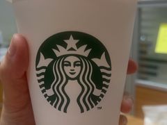 -星巴克(汤臣国贸大厦店)