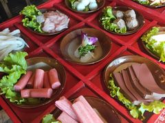 -九宫格重庆火锅(北国商城店)