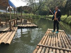 李坑竹筏中年妇女宰客！-彩虹桥