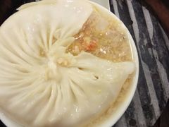 蚧黄大汤包-龙咆汤包·手工现包小笼(拱北口岸店)