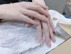 -灰姑娘美甲美睫馆