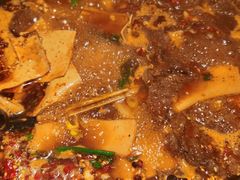 -江湖小牛·水煮牛排火锅(欧亚新生活购物广场店)