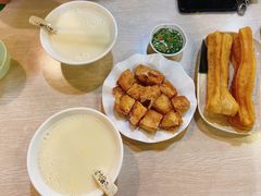 -兄弟深夜豆浆