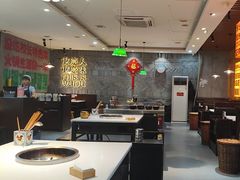 -卤校长老火锅(杨家坪直营店)