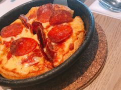 -必胜客(新中纬店)