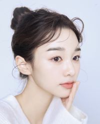 -明天见·化妆造型工作室