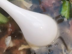 -阿瓦山寨·湘菜现炒·剁椒鱼头王(咸阳总店)
