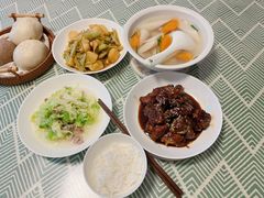 -优护佳医护级月嫂(和睦家浦西店)
