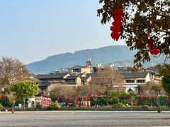 -姚记抚仙湖石锅鱼庄