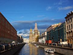 -滴血救世主教堂