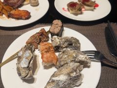 -大中华希尔顿酒店-念自助餐·嗨啤·小龙虾