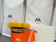 -M Stand(上海人民广场来福士店)