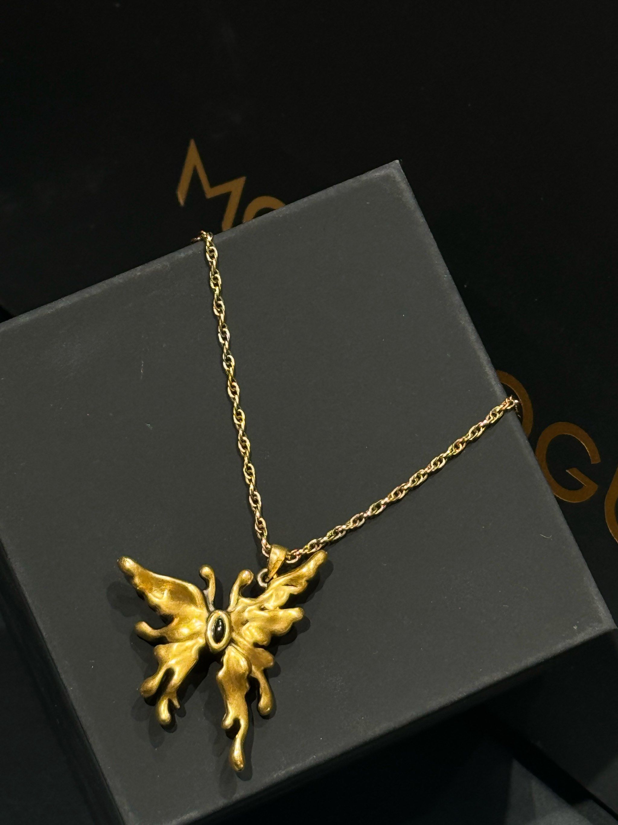 周大福独白黄金蝴蝶闪耀 ✨🦋