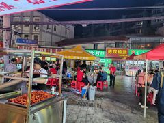 -郑记•不夜城烧烤•龙虾•虾蟹(黄鹤楼店)