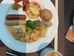 -广州汇华希尔顿逸林酒店