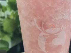 椰云桃桃-瑞幸咖啡(济南绿城玉兰广场店)