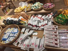 -猫相扑零食杂货铺(欧洲城店)