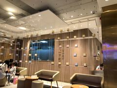-奈雪的茶(湖滨银泰in77C区PRO店)