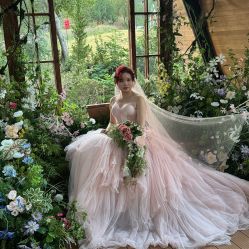 -雪中彩影婚纱摄影·微光艺术中心