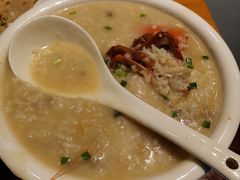 -臻鲜燕海鲜融合餐厅(金陵style店)