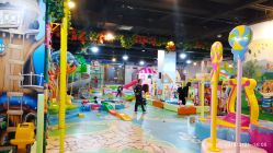 -利奥梦幻主题乐园(爱琴海购物公园店)