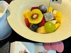 -W COLLECTIVE  DESSERT SHOP