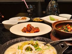 -鲜璟台·地标景观餐厅(上海中心店)