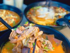 酸汤肥牛米线-缘久缘米粉(新街口店)