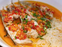 剁椒鱼头-费大厨辣椒炒肉(万家丽一店)
