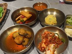 -草家酱蟹炭火烤肉店(珲春南路一店)