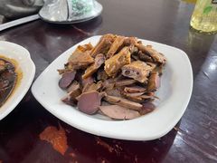 -余杨鸭鸭餐厅
