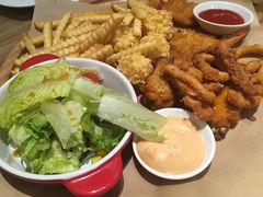 -必胜客(新中纬店)