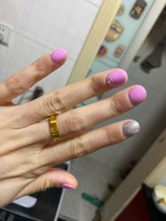 -莉娜美睫·穿戴甲