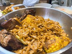 -内蒙焖面大盆骨餐馆(山大路店)
