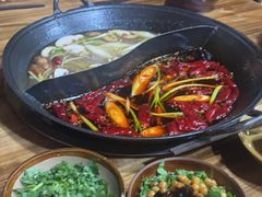-谭记重庆老火锅(总店)
